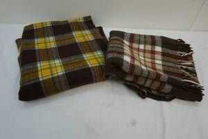 lot 120 image: wool blankets