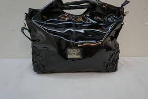 lot 139 image: Versage handbag