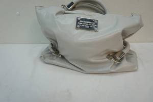 lot 141 image: Dolce & Gabbana handbag