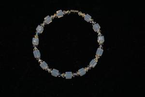 lot 154 image: Swarovski Jewelry