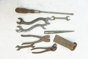 lot 228 image: Variety of tools
