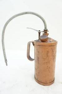 lot 235 image: Oil pumper can