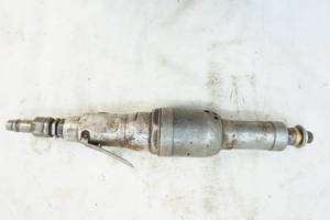 lot 269 image: Air grinder tool