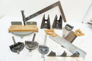 lot 284 image: Saws,Brackets, Table saw Guides