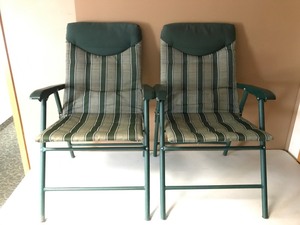 lot 50 image: Vintage - Patio Chairs