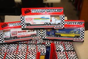 lot 31 image: 1992 & 1993 Matchbox Super Star Transporters Variety Case  24 Cars