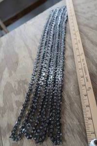 lot 9 image: CHAIN SAW CHAINS