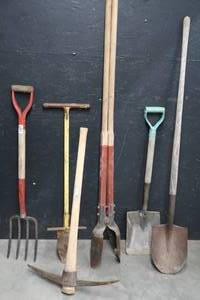 lot 25 image: GARDEN TOOLS AND MORE