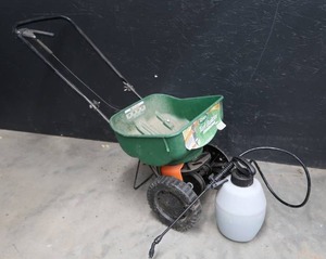 lot 40 image: LAWN CARE