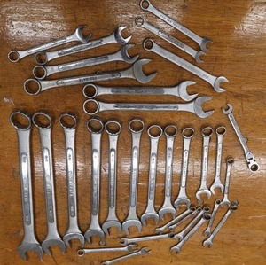 lot 57 image: TOOLS