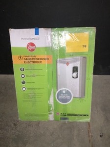RHEEM PERFORMANCE 18 KW SELF-MODULATING 3.51 GPM TANKLESS ELECTRIC WATER HEATER. SEE PICTURES