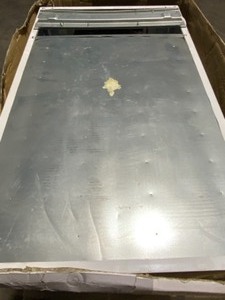 MAGIC CHEF 7.0 CU. FT. CHEST FREEZER IN WHITE. SEE PICTURES