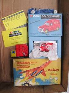 lot 82 image: Flat of Vintage toy cars and Plane....