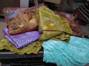 lot 167 image: Set of 20- 24x32 Handcraft Embroi...