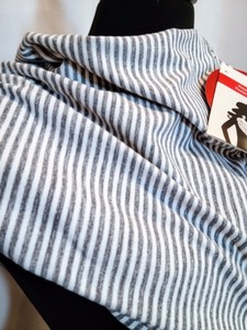 New Lululemon Wrap Scarf