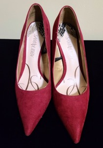 Sam and Libby Red Stilettos