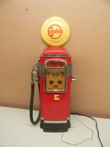 lot 2 image: Vintage Gas Pump 40s Style AMFM Cassette Working Radio NONSTOP GASOLINE 23 - GREAT PIECE FOR THE CAVE - SEE PICTURES