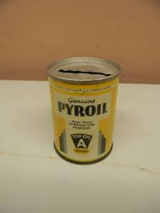lot 20 image: VERY RARE - VINTAGE ORIGINAL PYROIL TOP OIL MOTOR OIL CAN COIN BANK - VERY RARE - VERY NICE - SEE PICTURES