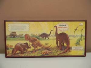 lot 23 image: VINTAGE ORIGINAL 1935 PICTORIAL PENNSYLVANIA SINCLAIR GASOLINE ROAD MAP - NICELY FRAMED - AWESOME PIECE - APPROX 20 BY 9 - SEE PICTURES