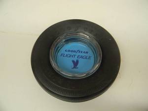 lot 28 image: VINTAGE GOOD YEAR FLIGHT EAGLE TIRE  ADVERTISING ASHTRAY - NICE - SEE PICTURES
