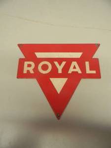lot 37 image: VINTAGE CONOCO ROYAL Porcelain Gas Pump Sign - ROYAL GASOLINE - Original - Nice - Approx 9 by 8.5 - GREAT PIECE - SEE PICTURES