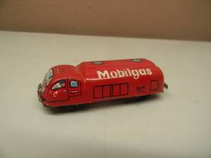 lot 105 image: VINTAGE MOBILGAS TIN LITHO ELVIN JAPAN - NICE - SEE PICTURES