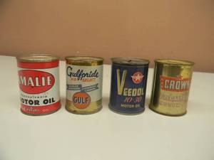 lot 124 image: VINTAGE GULFPRIDE, VEEDOL, CROWN, AMALIE  MOTOR OIL ADVERTISING CAN BANKS - NICE - 3 - GREAT COLLECTION - SEE PICTURES