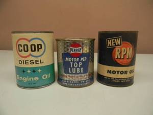 lot 125 image: VINTAGE PENRAY, RPM, COOP  MOTOR OIL ADVERTISING CAN BANKS - NICE - GREAT COLLECTION - SEE PICTURES