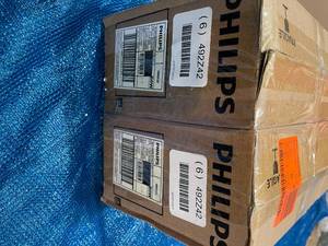 lot 28 image: 2 Boxes of Six Philips 60W Lamp