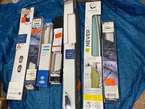 lot 26 image: Assorted lot of Bathroom Accessories