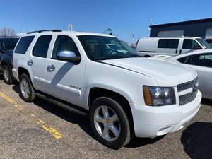 lot 3 image: 2008 Chevrolet Tahoe LTZ 4x4