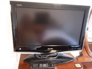 lot 67 image: Sharp 25 Aquos Flat Screen TV