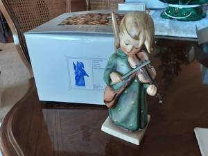 lot 134 image: Goebel Celestial Musician
