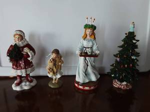 lot 147 image: Pipka Slovakian Girl Viki, Lil Pip Megan, St. Lucia, Oh Christmas Tree