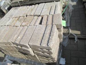 1 Pallet mini creta tumbled chest...