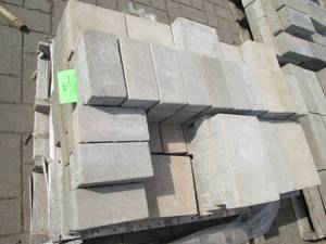 Approx 50 square feet Rinn lazano s...
