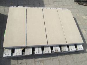 4 pieces 12 x 30 wetcast caps roc...