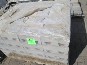1 Pallet  100 8 x 12 Fieldstone ...