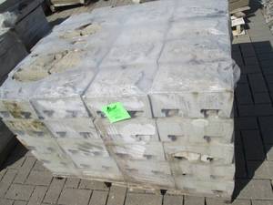 1 Pallet  100 8 x 12 Fieldstone ...