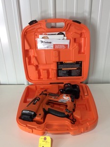 lot 225 image: Paslode Cordless Brad Nailer