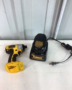 lot 282 image: DeWalt Cordless Impact Driver