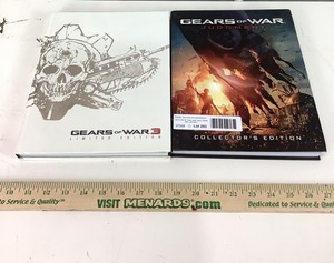 lot 2293 image: Collectible Gears of War Books