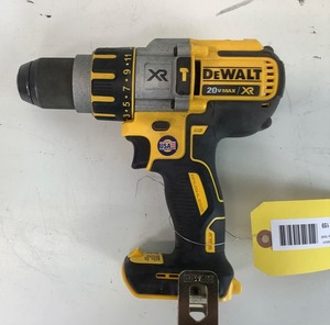 lot 159 image: Dewalt 20V Cordless Drill Driver