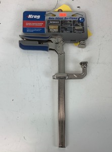 lot A144 image: Kreg Auto-Adjust Bar Clamp