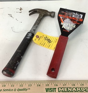 lot 327 image: Hammer & Trim Puller