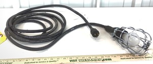 lot 332 image: Construction Work Light