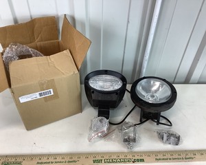 lot 352 image: Wired Vehicle Lights