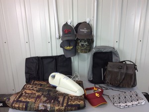 lot 2502 image: Misc HouseholdHatsBags
