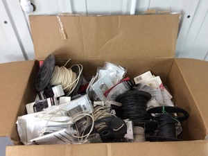lot 371 image: Misc Electrical