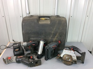 lot 276 image: Craftsman Cordless Tool Bundle